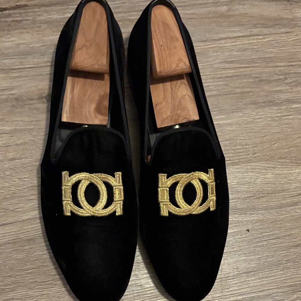 Salvatore Ferragamo Black Loafers with Gold Emblem
